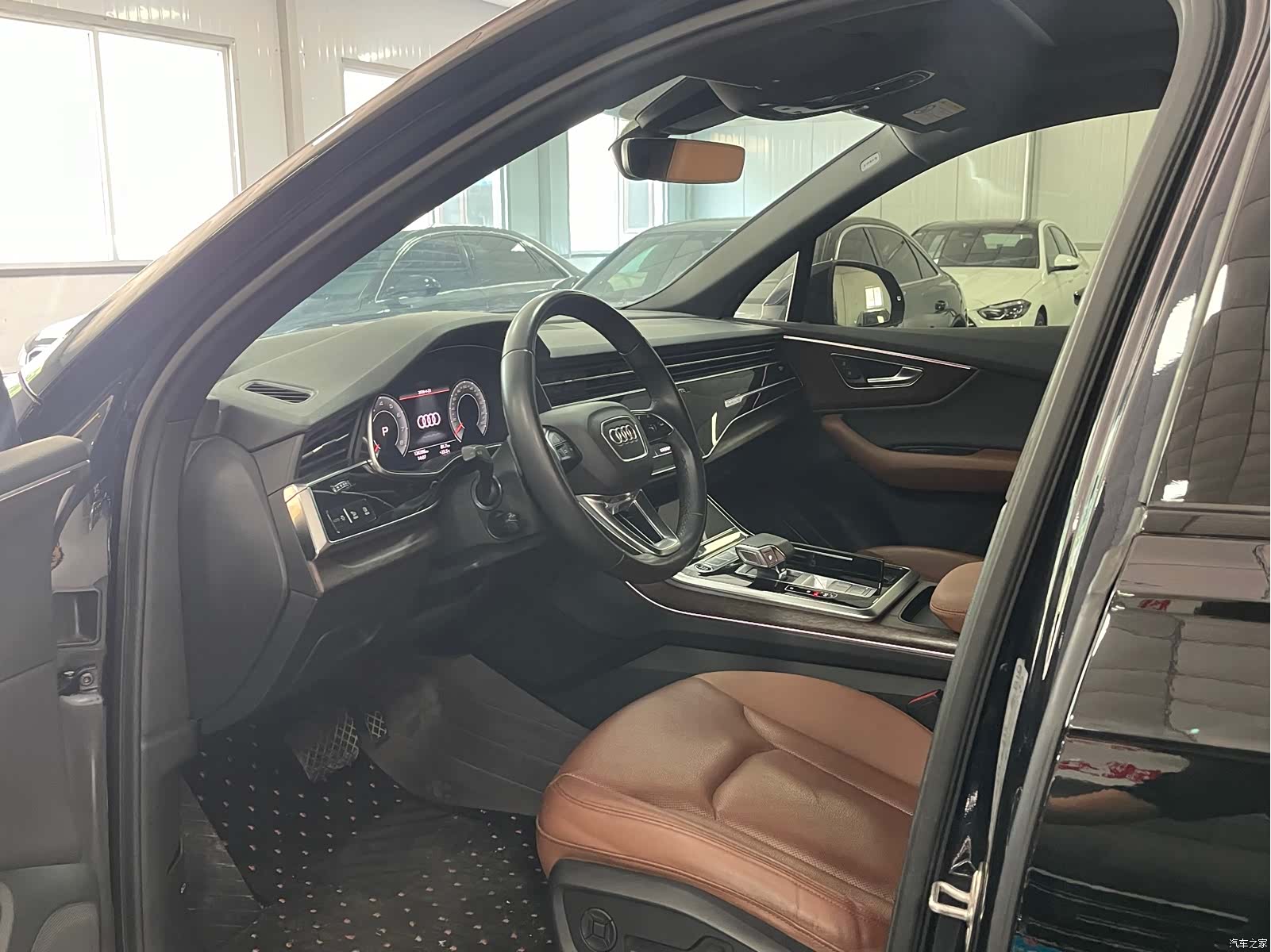 Audi Q7, 2021 8