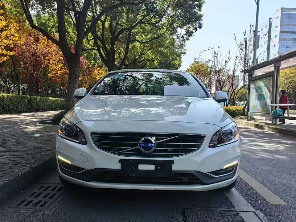 Volvo S60