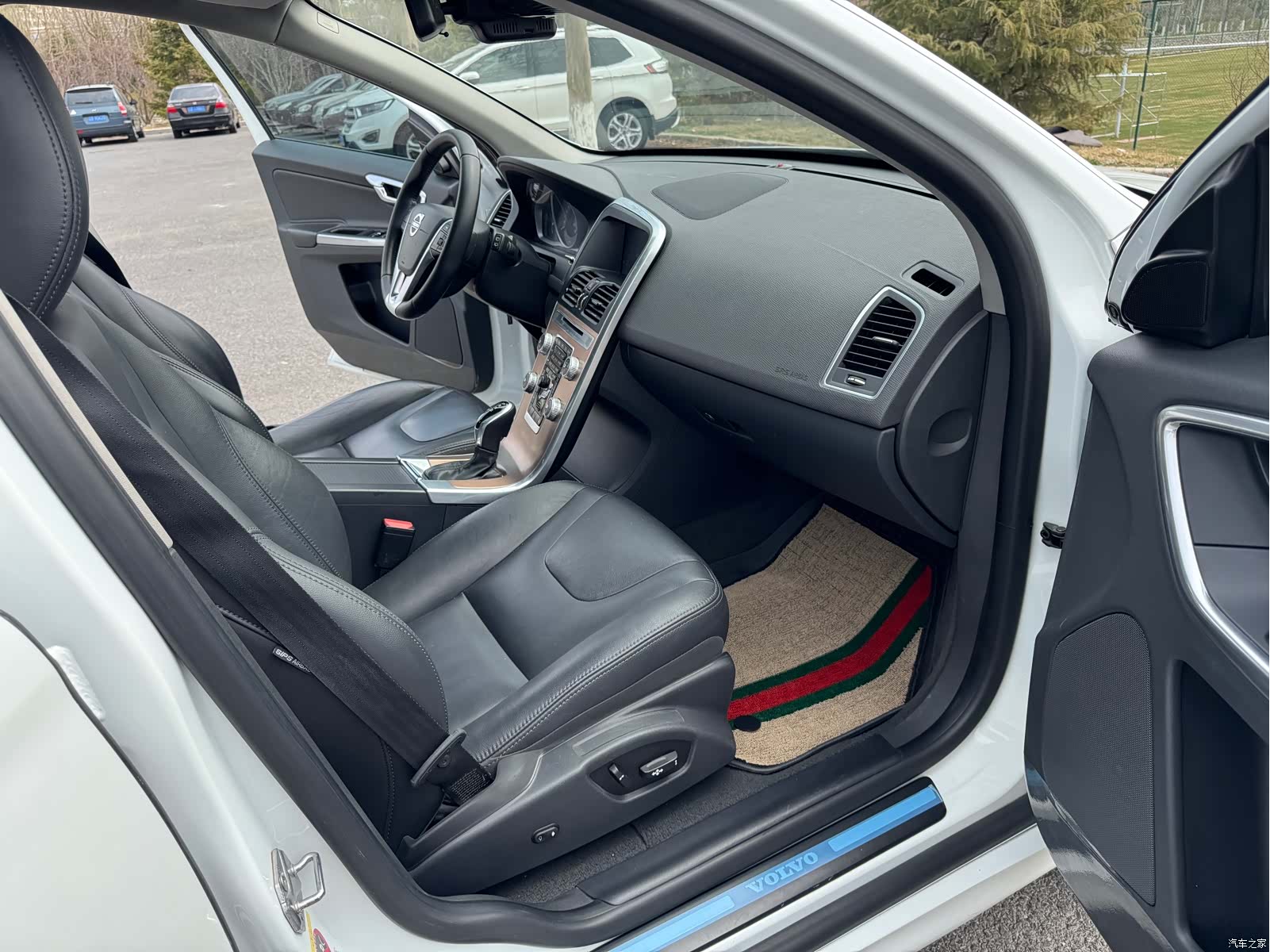 Volvo XC60, 2017 13