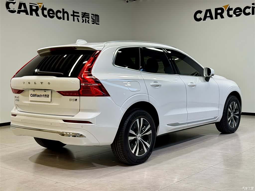 Volvo XC60, 2025 4