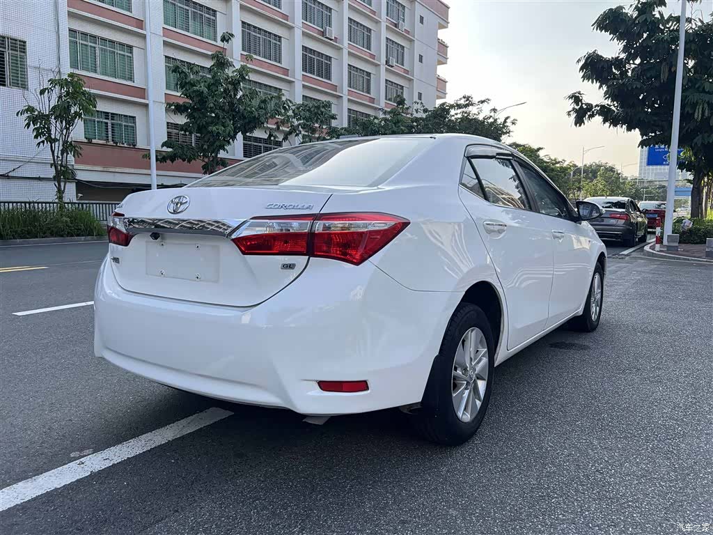 Toyota Corolla, 2015 8