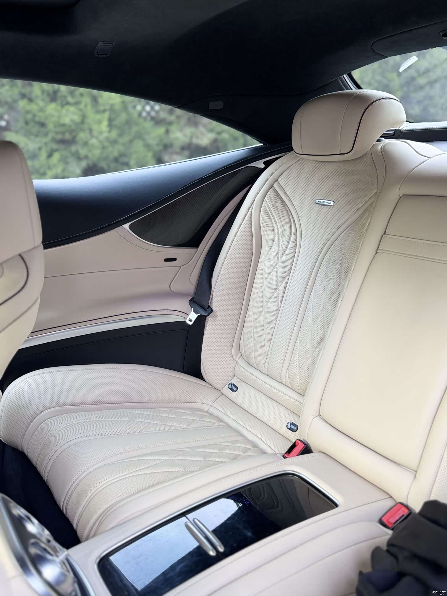 Mercedes-Benz S-Class, 2016 11