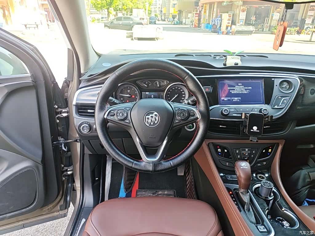Buick Envision Plus, 2019 11