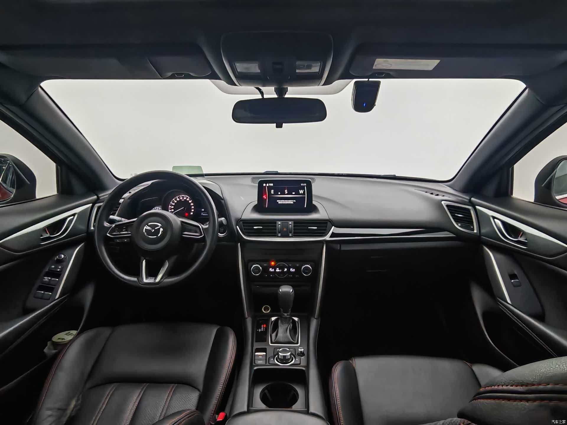 Mazda CX-4, 2019 18
