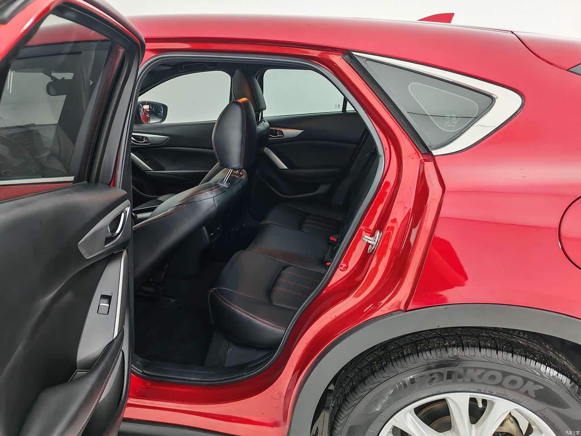 Mazda CX-4, 2019 23