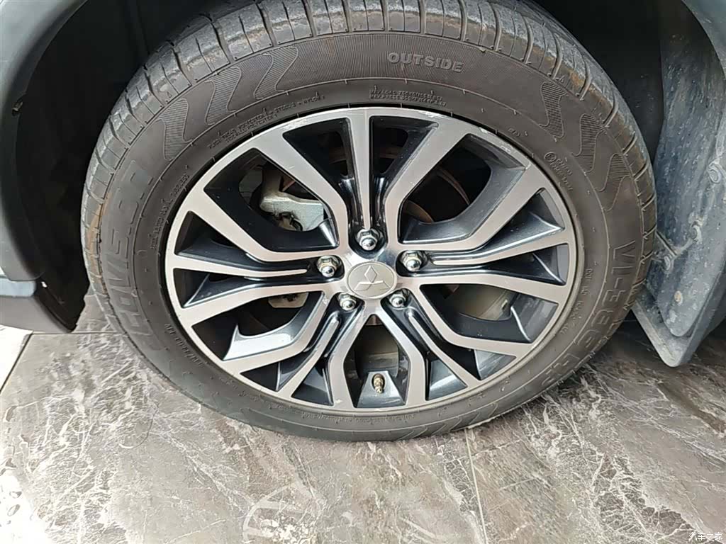 Mitsubishi Outlander, 2018 23