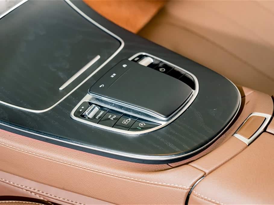 Mercedes-Benz E-class Mercedes-Benz E-class