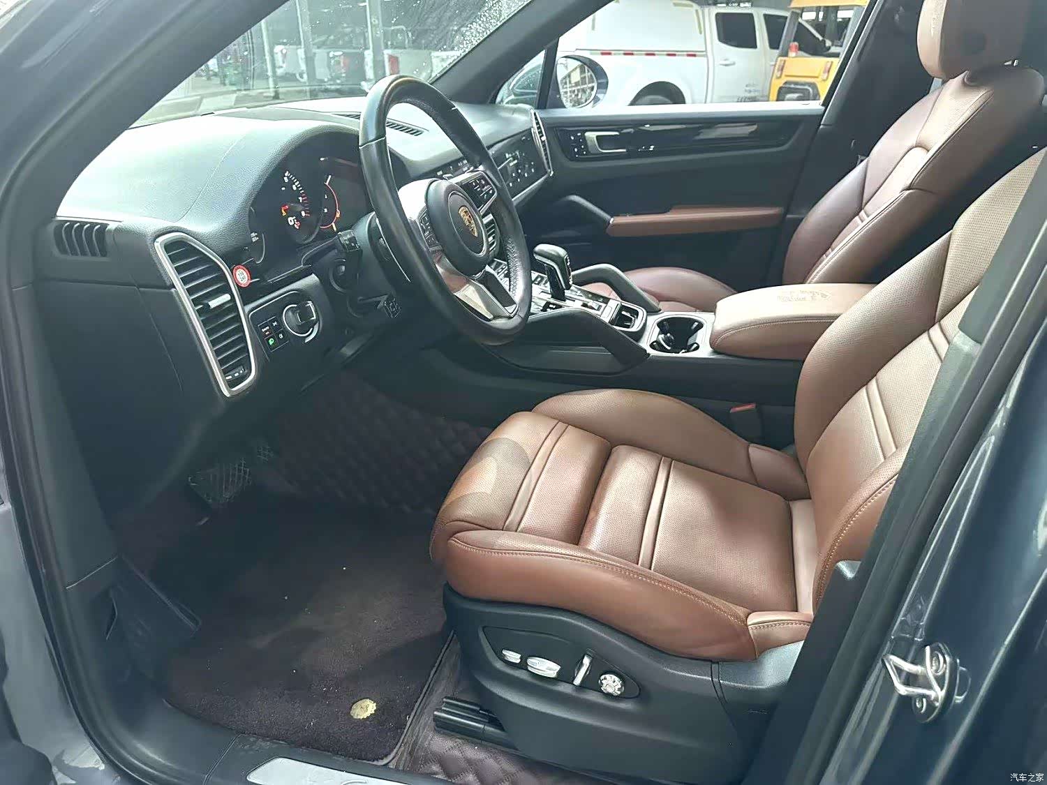 Porsche Cayenne, 2018 3