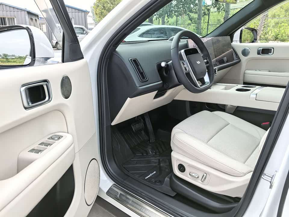 Li Auto Ideal L6