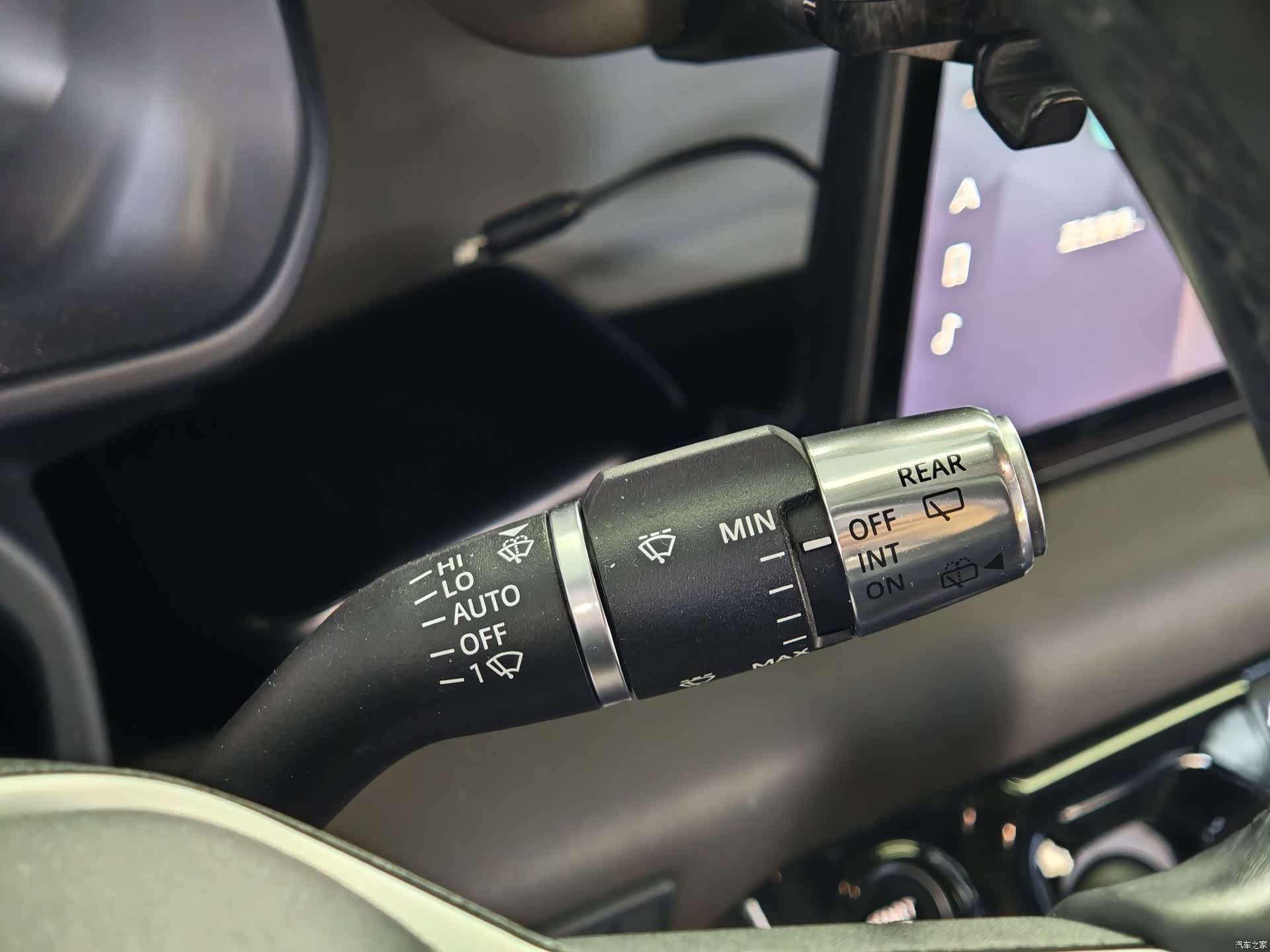 Land Rover Defender, 2022 12