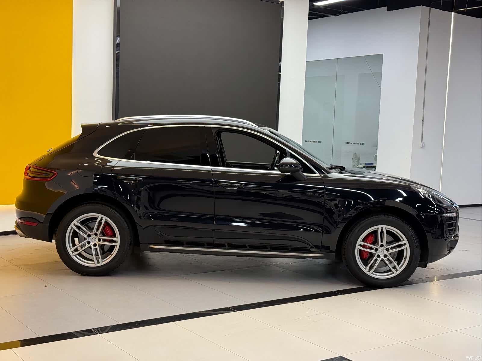 Porsche Macan, 2015 4