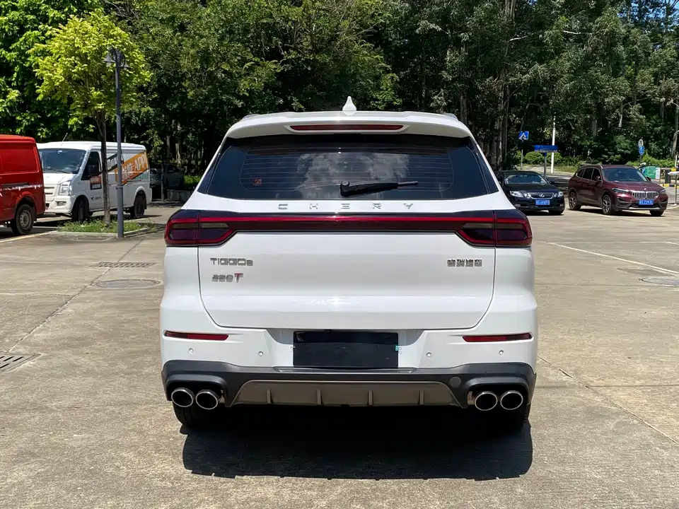 Chery Tiggo 8