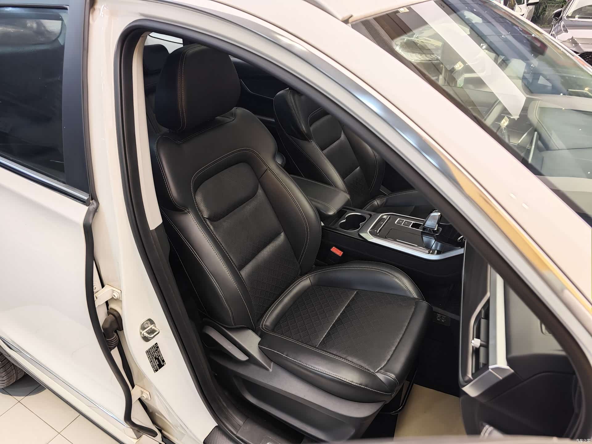 Chery Tiggo 8, 2020 32