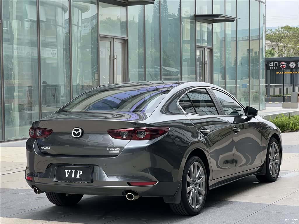 Mazda Mazda3, 2022 6