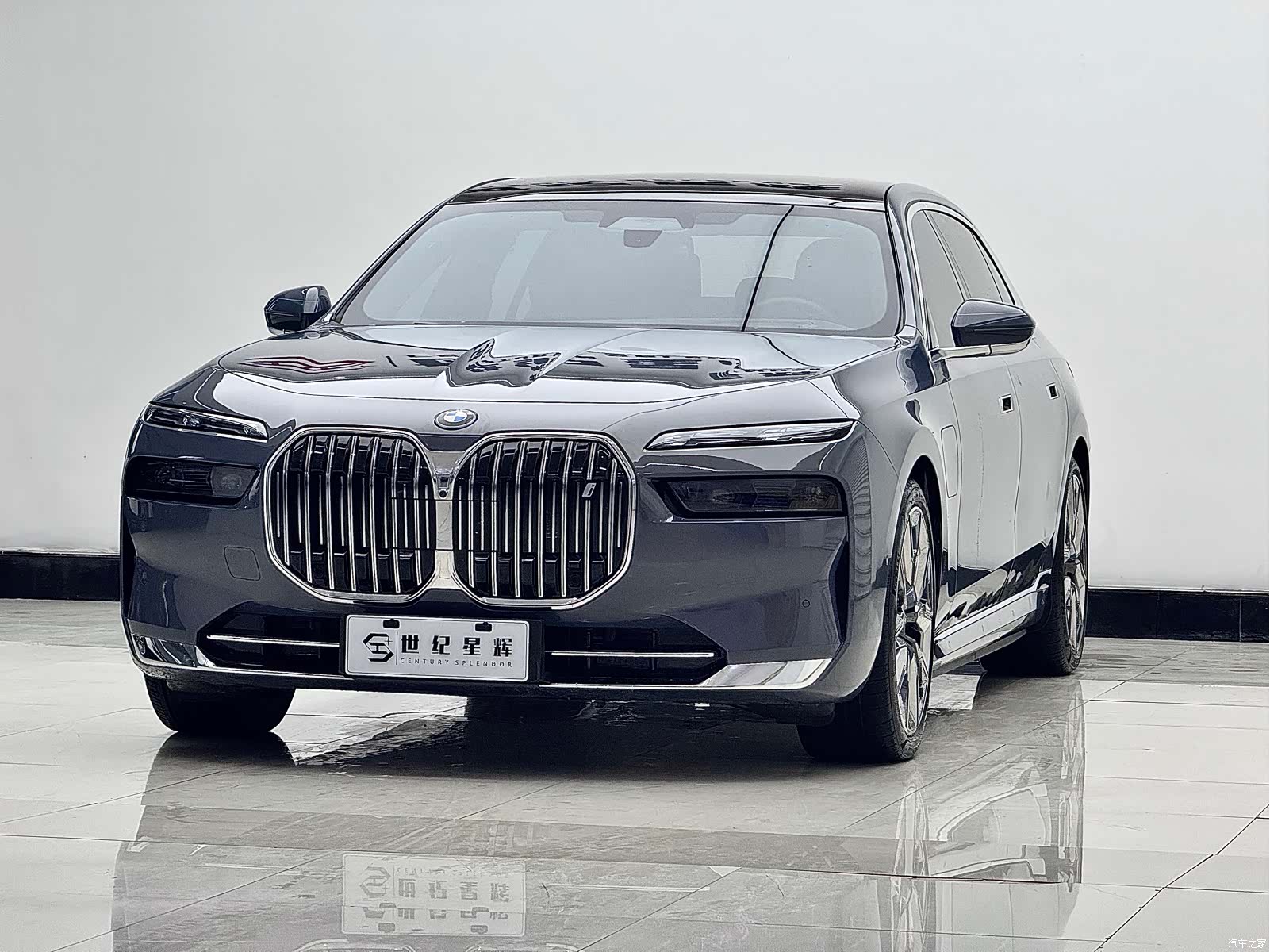 BMW i7, 2023 3