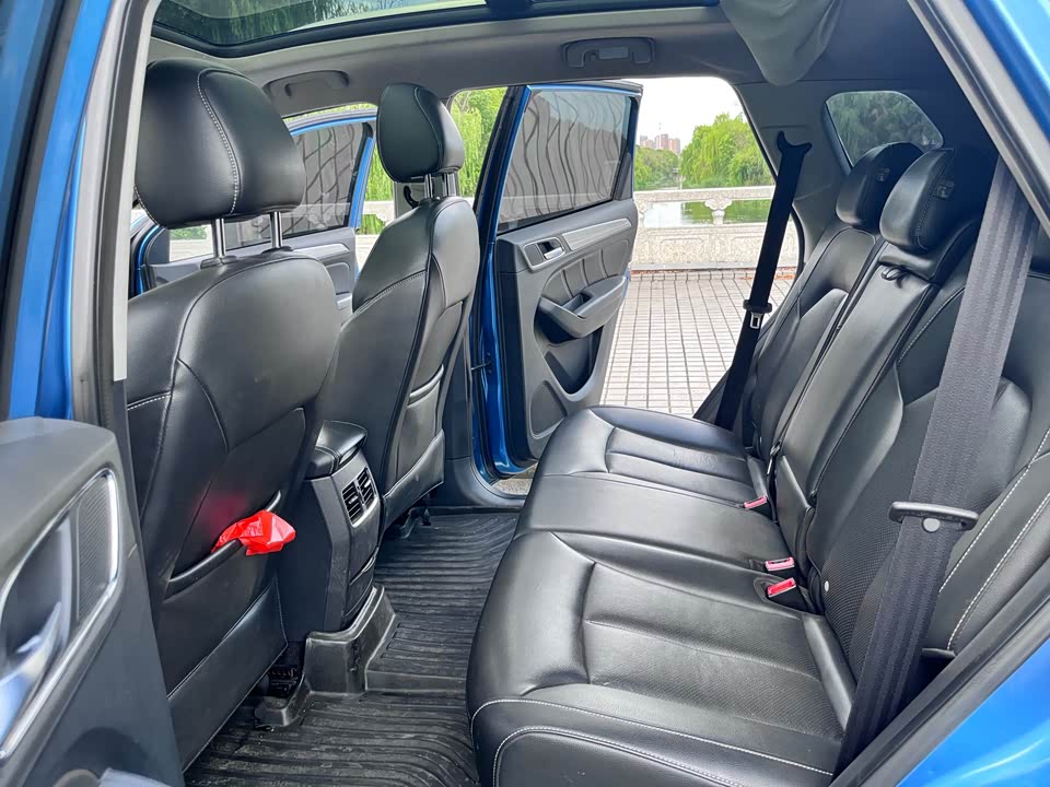 Roewe RX5 Roewe RX5