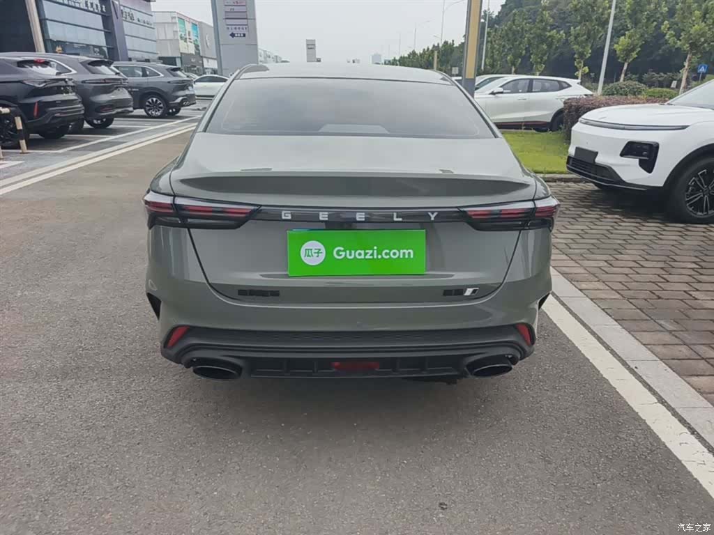 Geely Binray, 2022 6