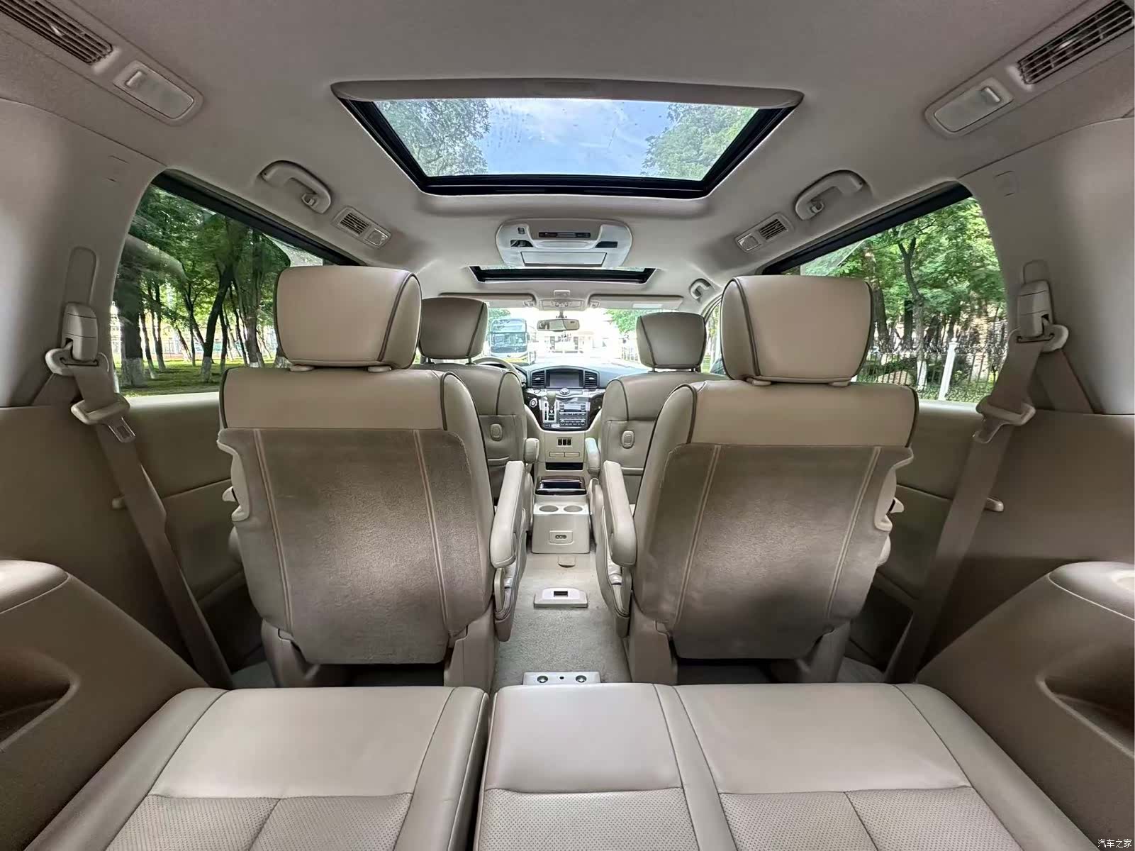 Nissan SL, 2016 16