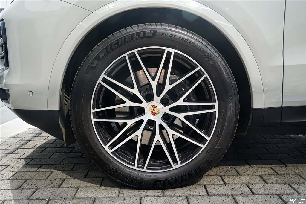 Porsche Cayenne, 2025 21