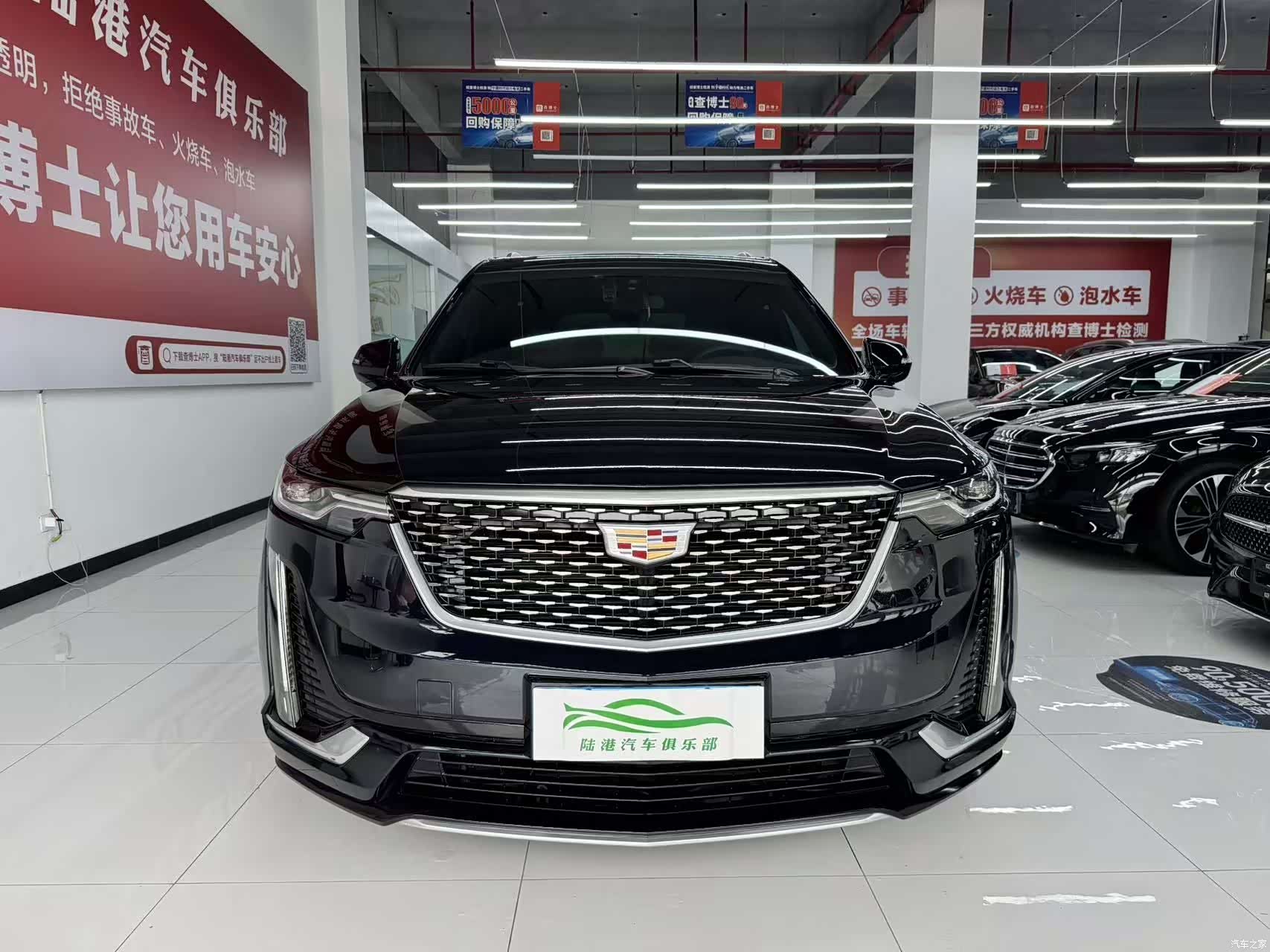 Cadillac XT6, 2022 2