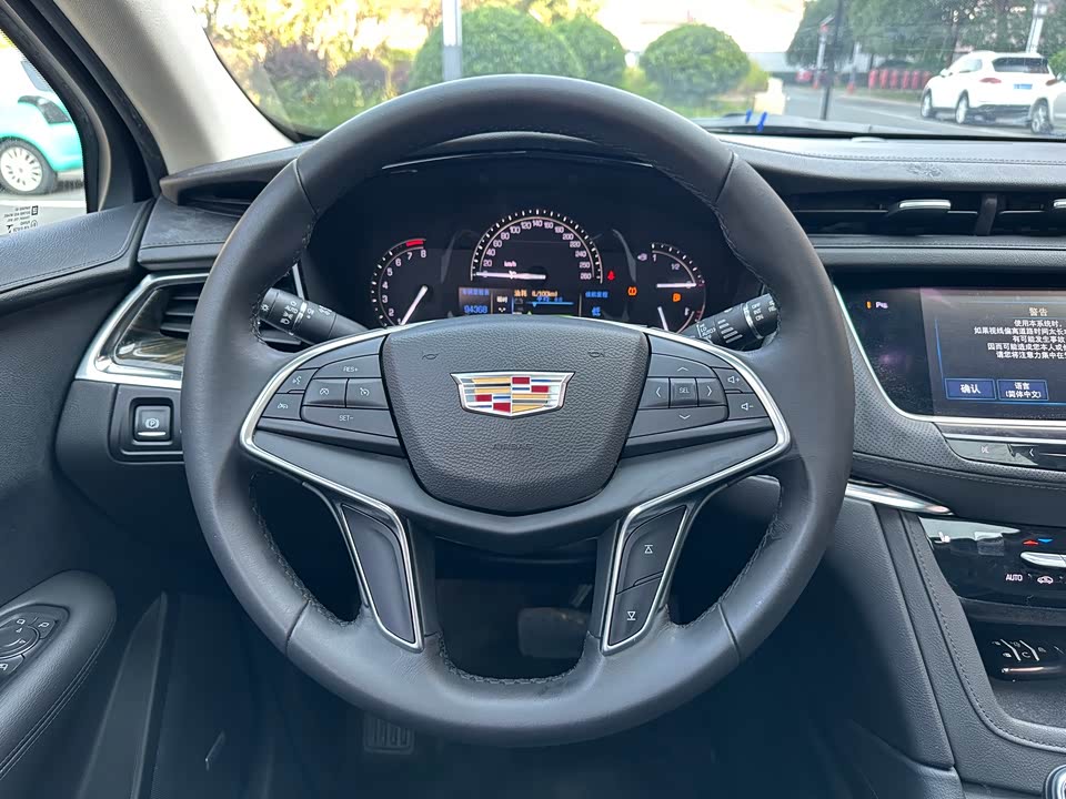 Cadillac XT5