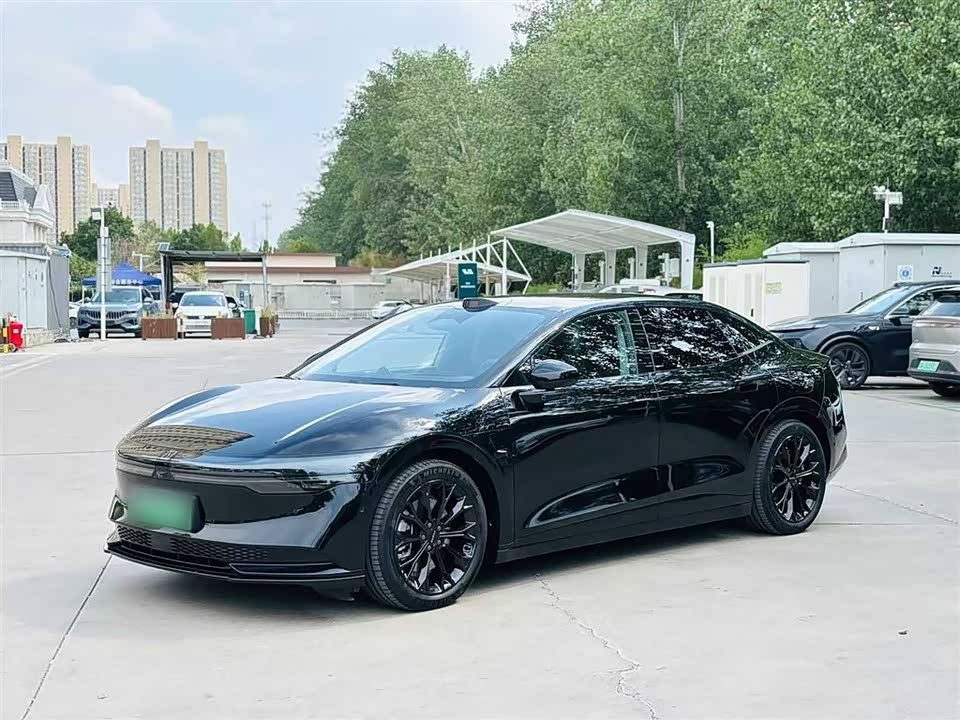 Zeekr 007