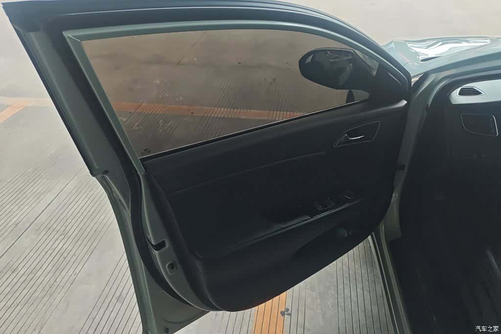 Hyundai GLS, 2016 7