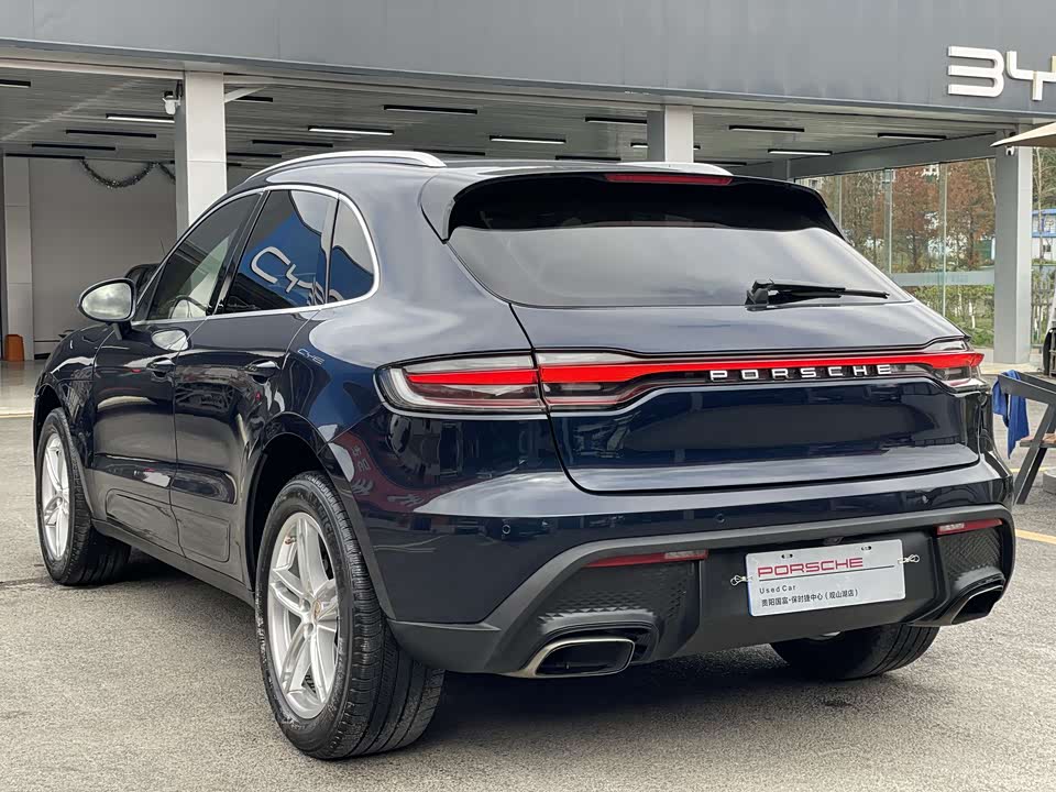 Porsche Macan