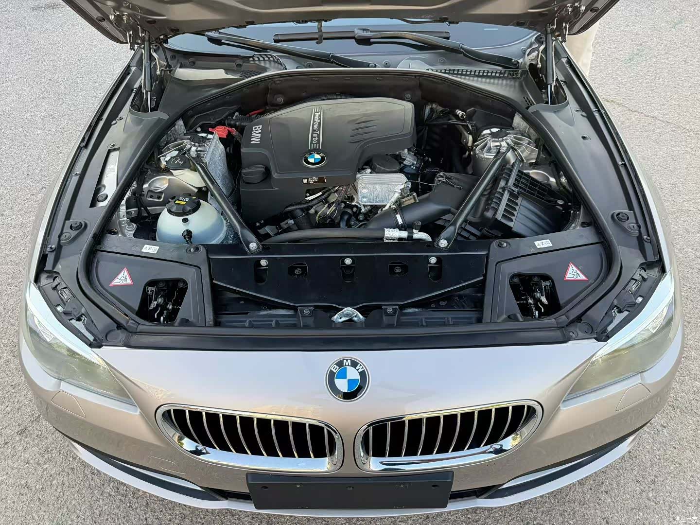 BMW 5 Series, 2015 9