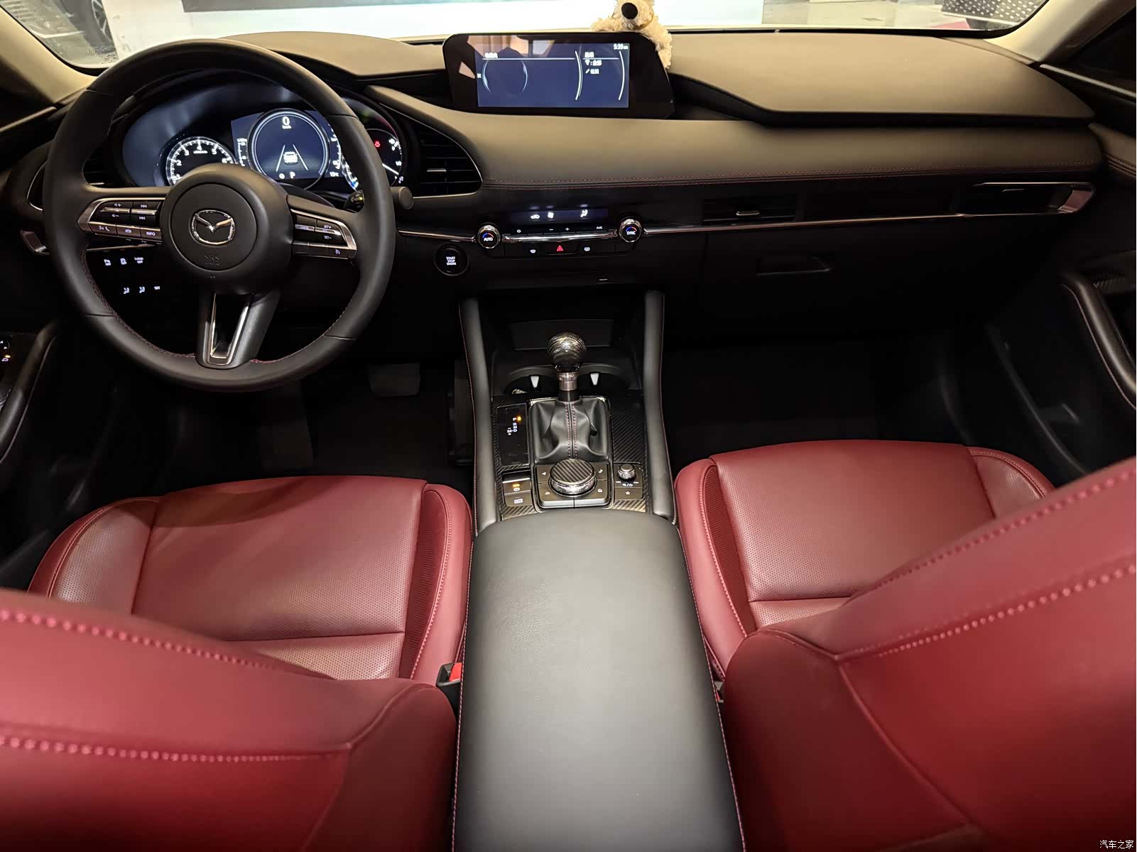 Mazda Mazda3, 2024 9