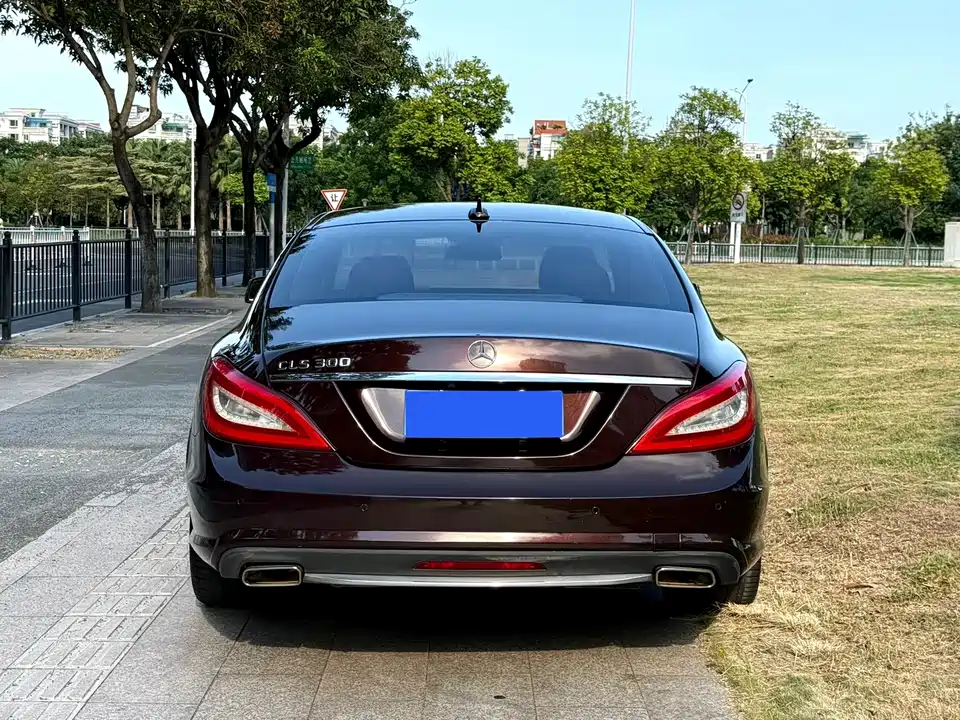 Mercedes-Benz CLS