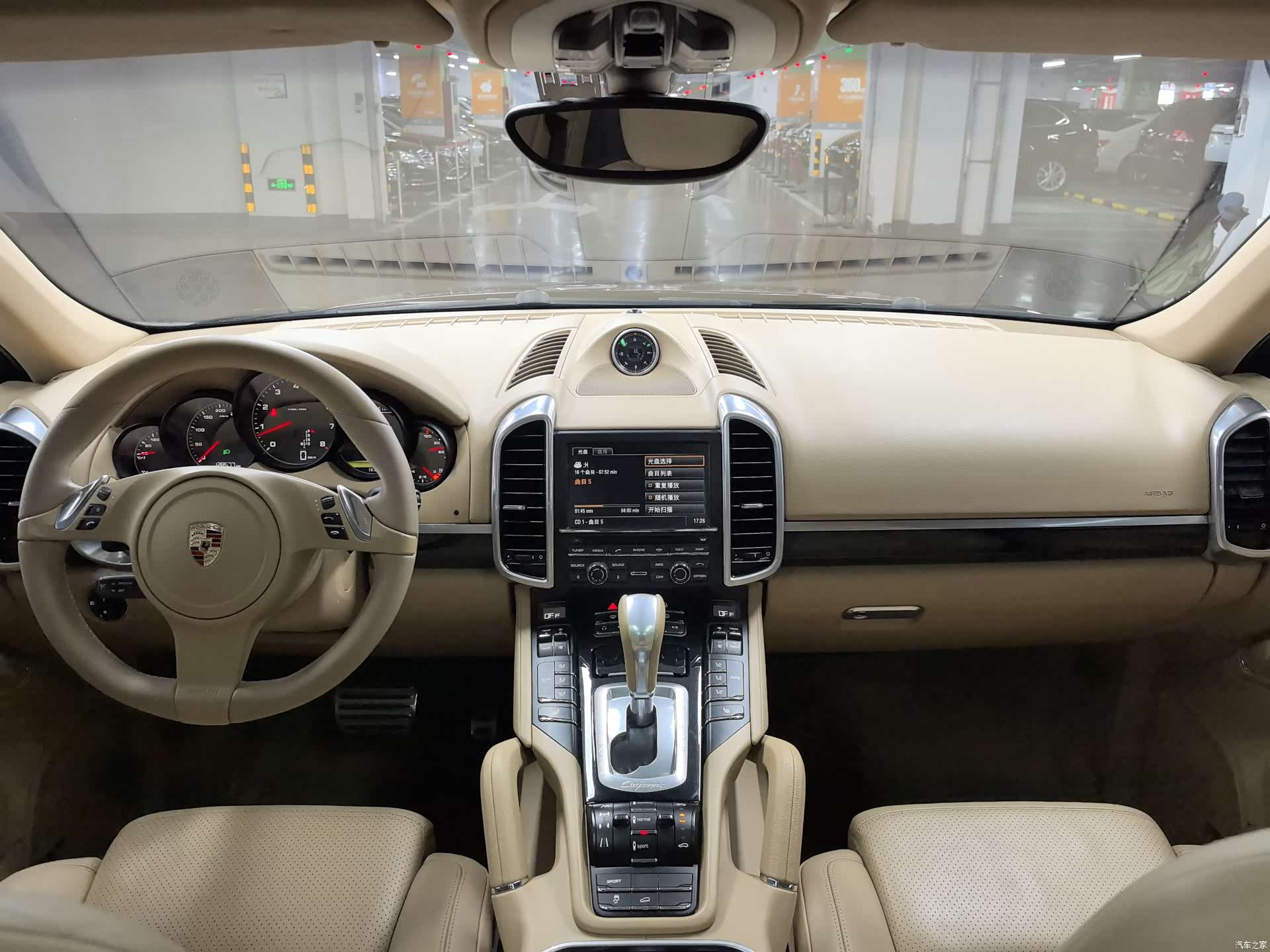 Porsche Cayenne, 2012 8