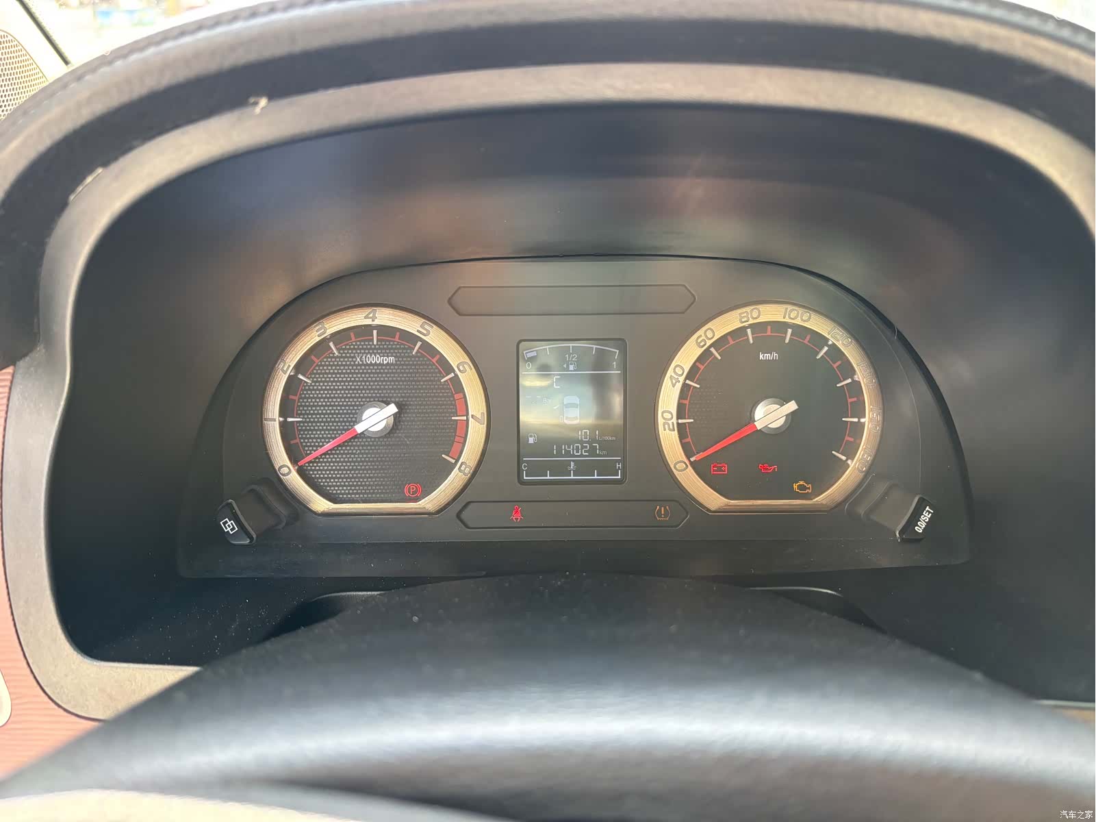 DongFeng M5L, 2019 10