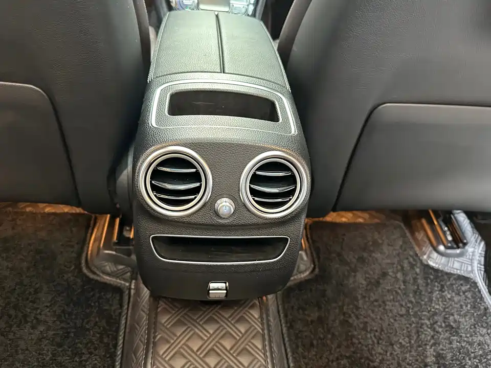 Mercedes-Benz GLC Mercedes-Benz GLC