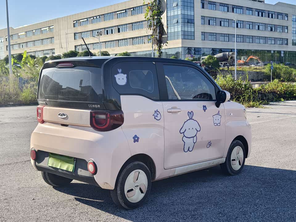 Chery QQ ice cream