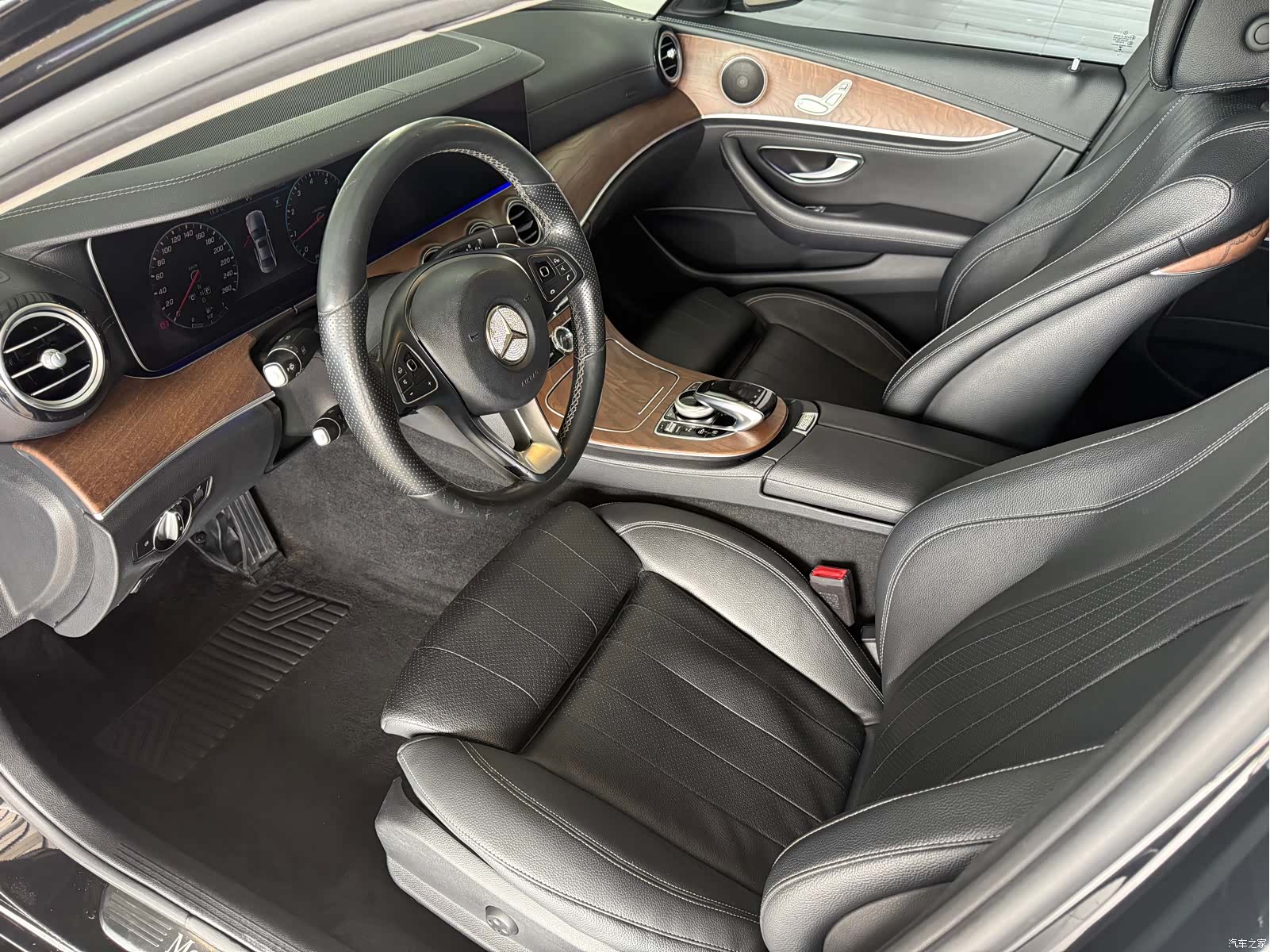 Mercedes-Benz E-Class, 2018 9