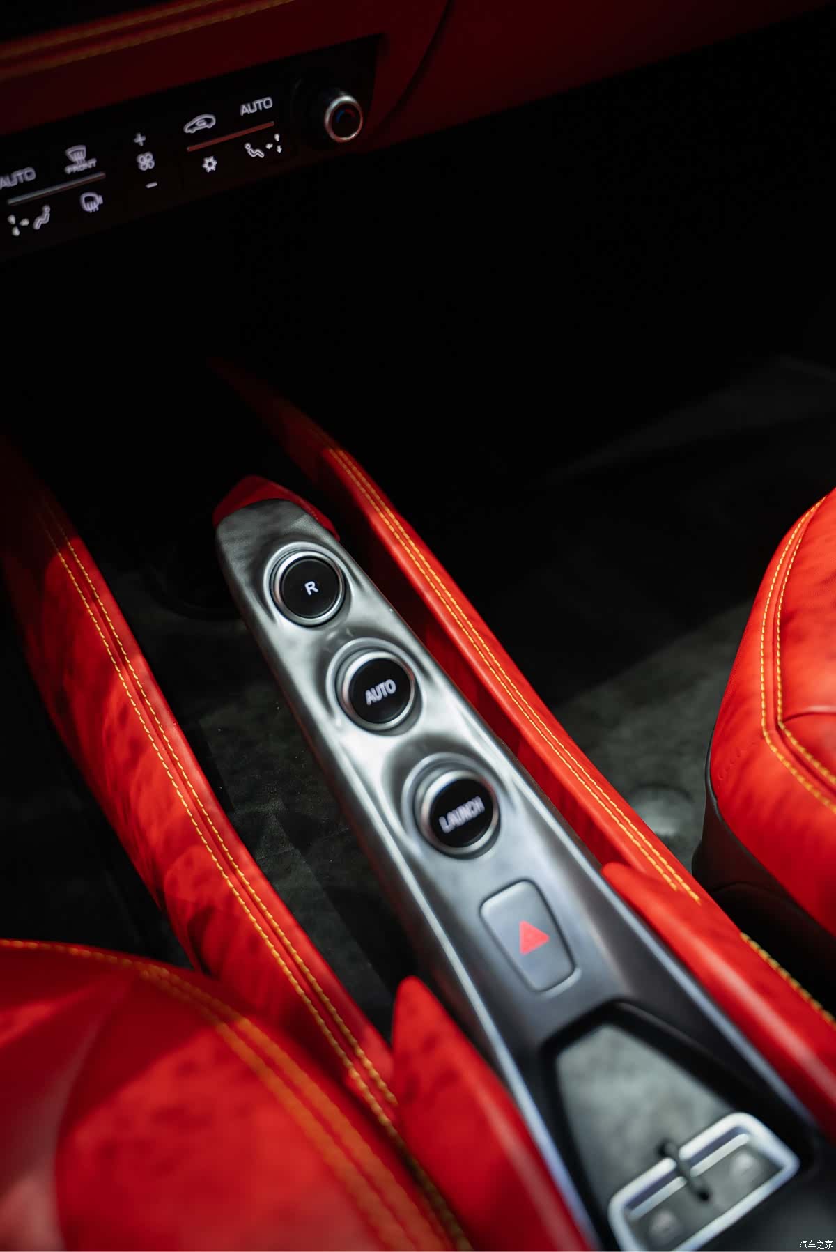 Ferrari F8, 2020 19