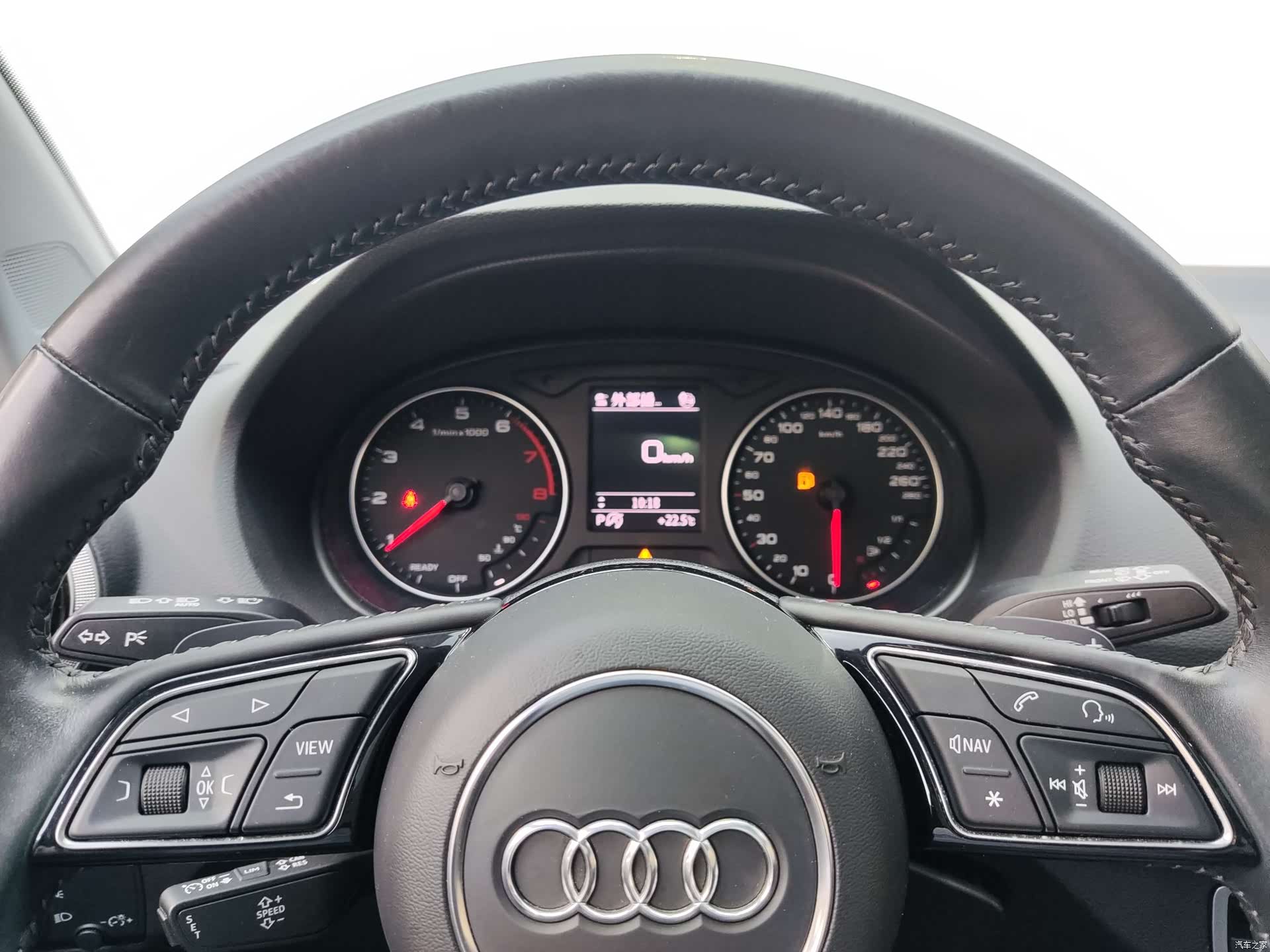 Audi Q2L, 2022 18