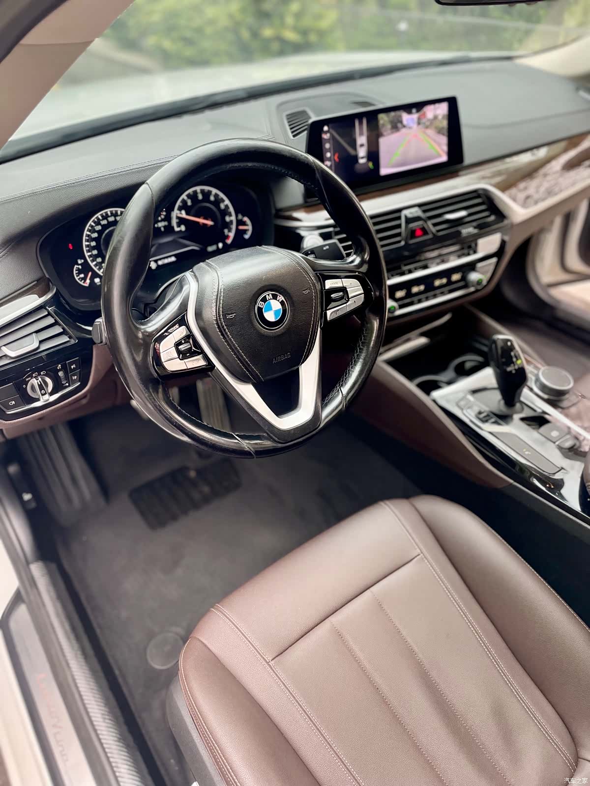 BMW 5 Series, 2019 30