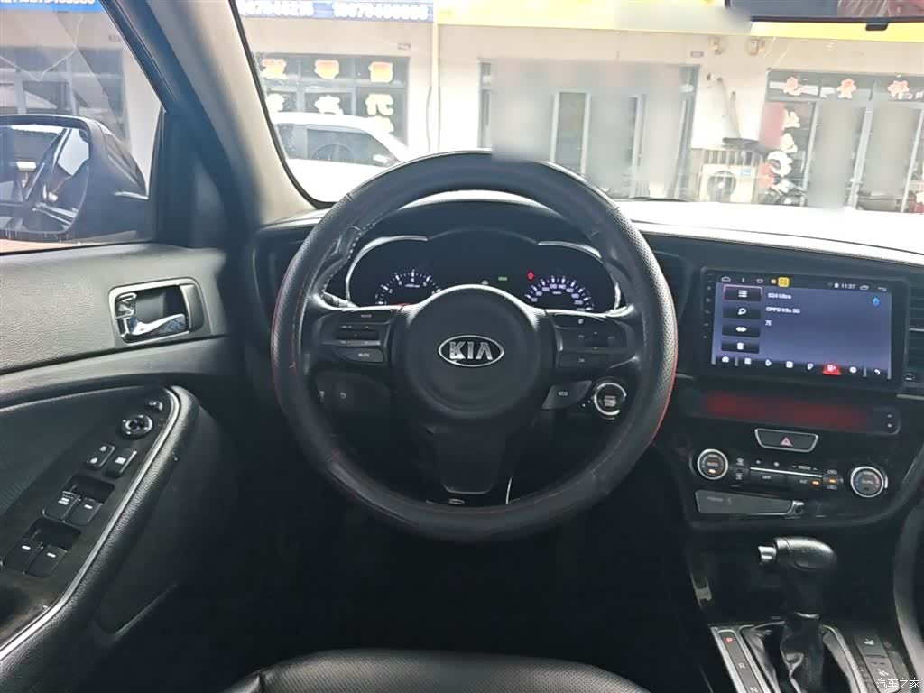 Kia K5, 2015 11