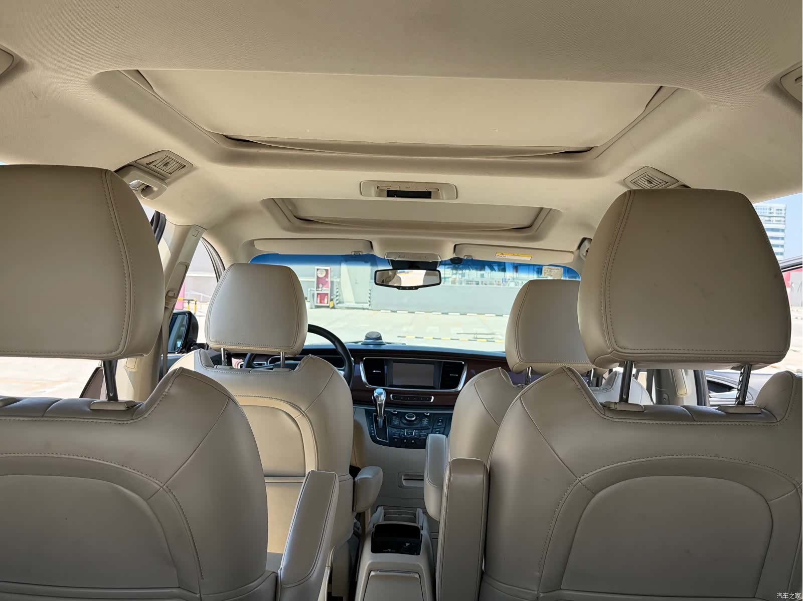 Buick GL8, 2015 17