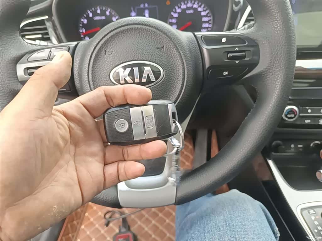 Kia K4, 2017 9
