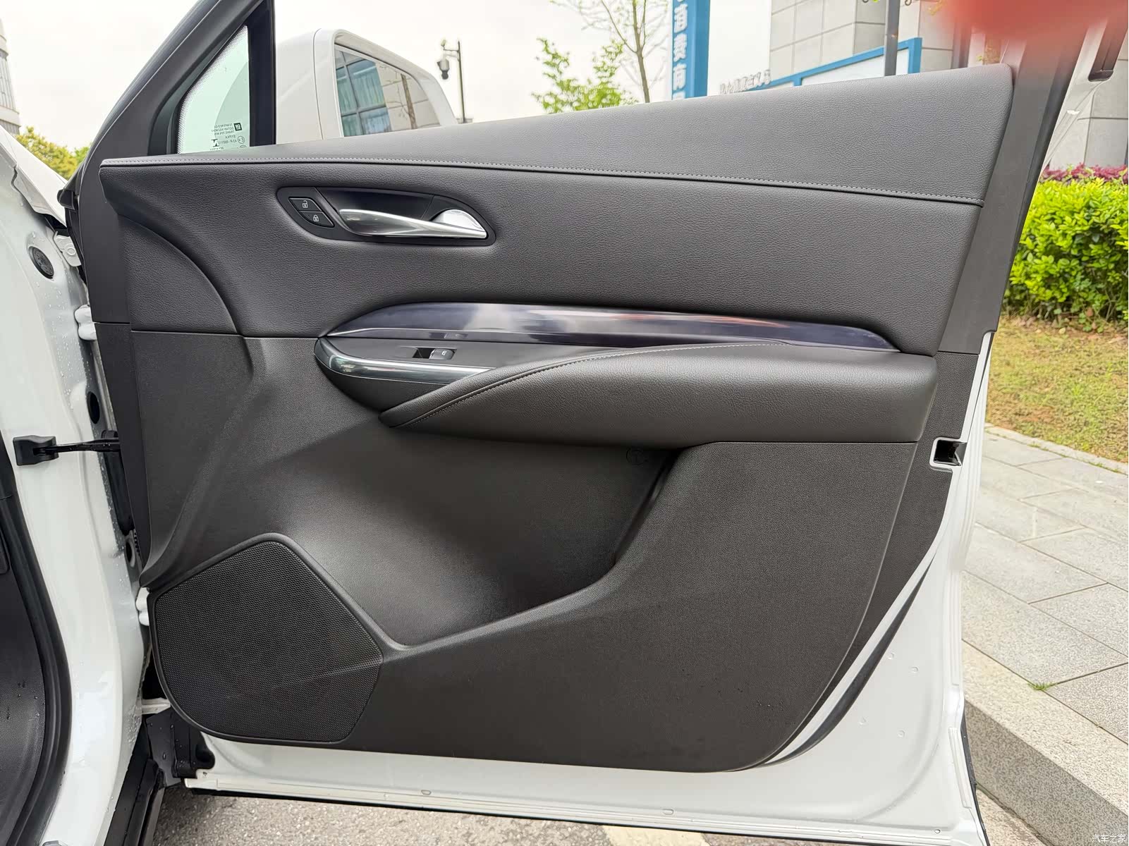 Cadillac XT4, 2021 12