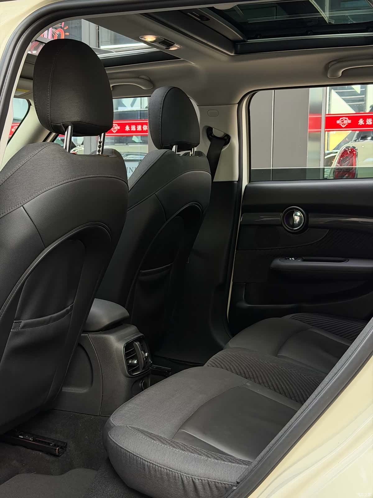 Mini Clubman, 2018 20