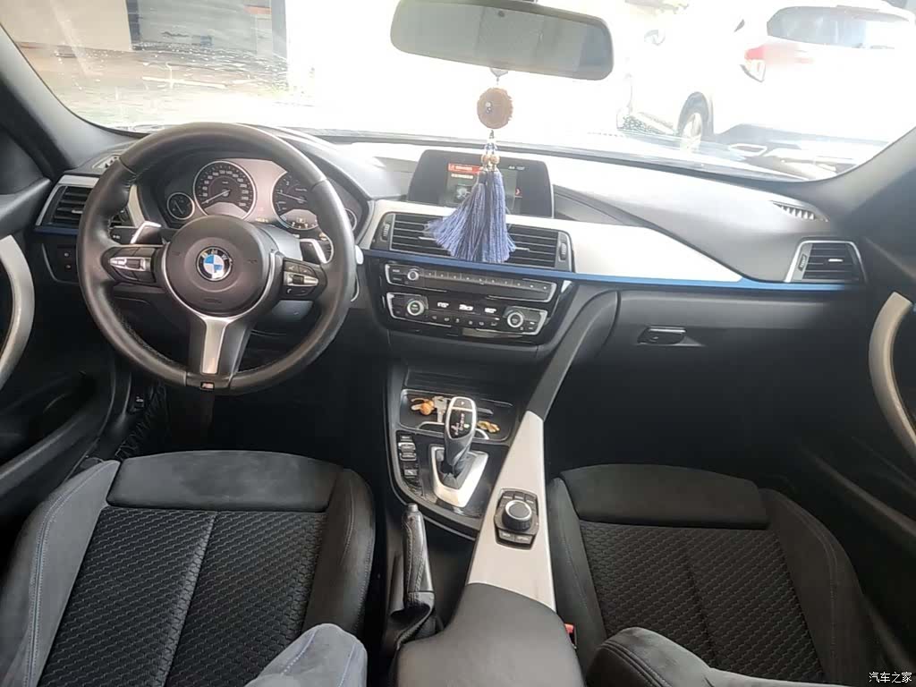 BMW 3 Series, 2018 10