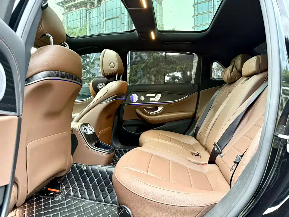 Mercedes-Benz E-class Mercedes-Benz E-class