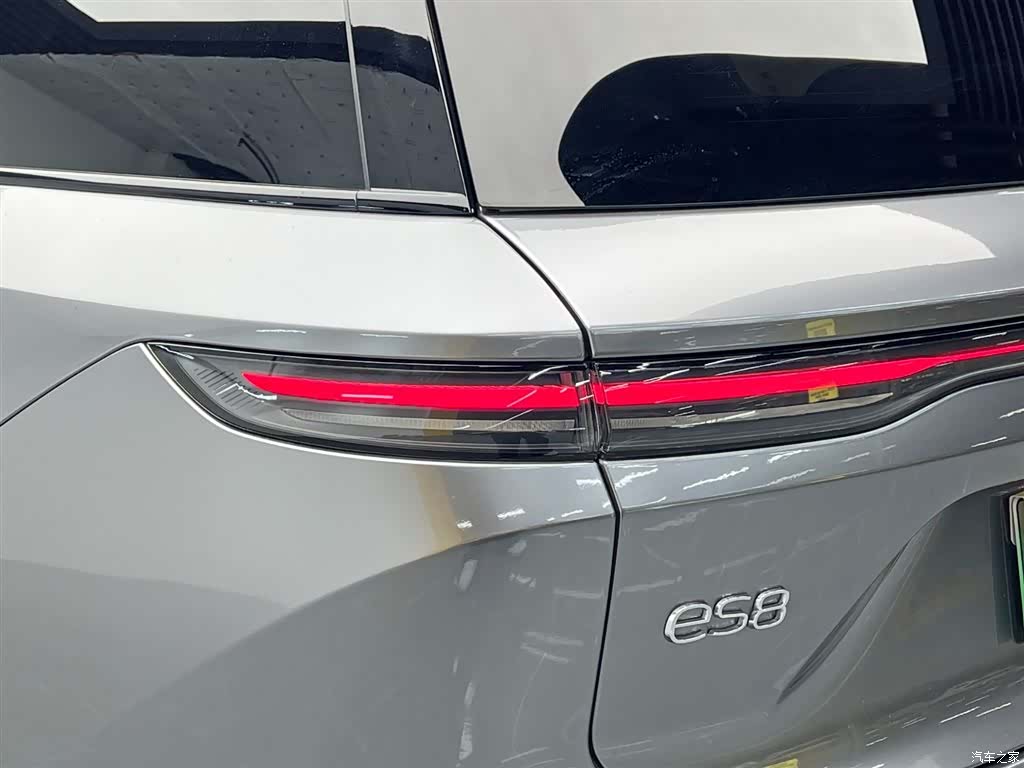 NIO ES8, 2024 10
