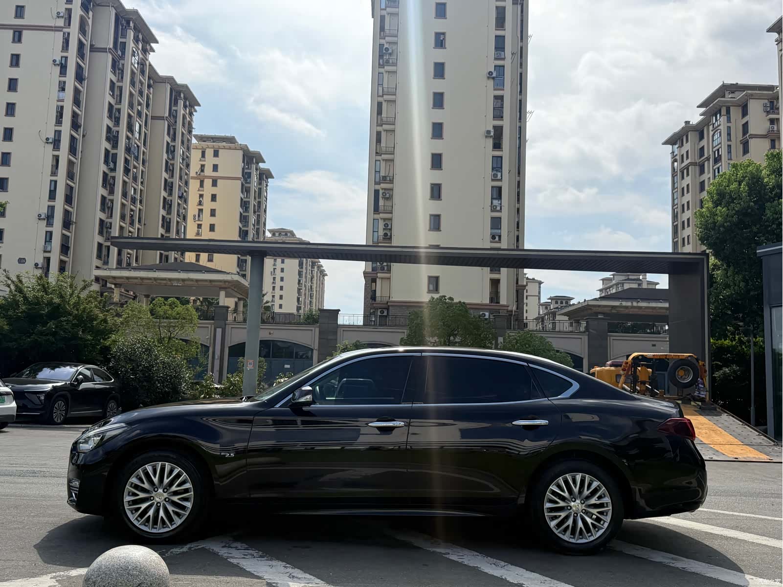 Infiniti Q70, 2015 7