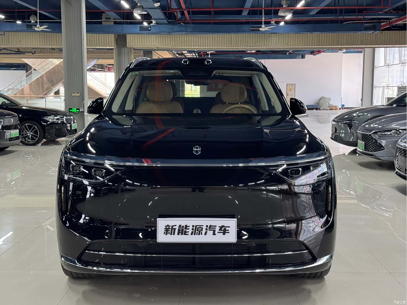 AITO M8, 2025 2