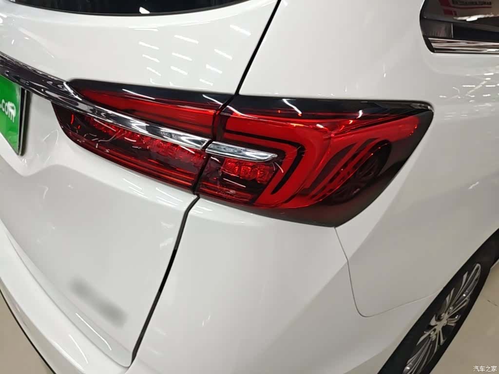 Buick GL8, 2021 8
